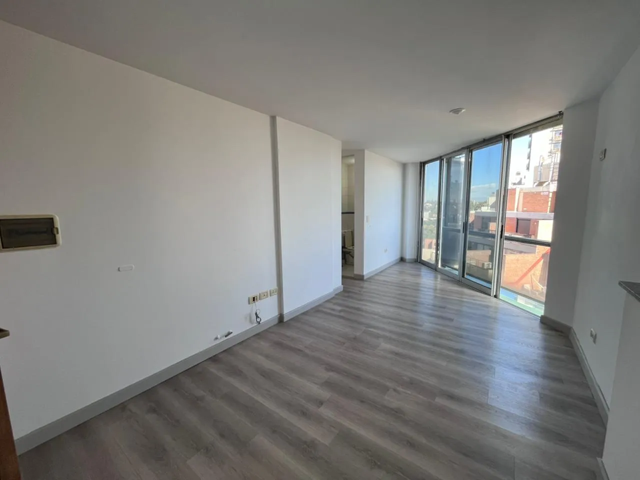 !!VDO. EXC. DEPTO. 2 DORM CON BALCON Y AMENITIES PILETA Y ASADOR / NVA CBA!!
