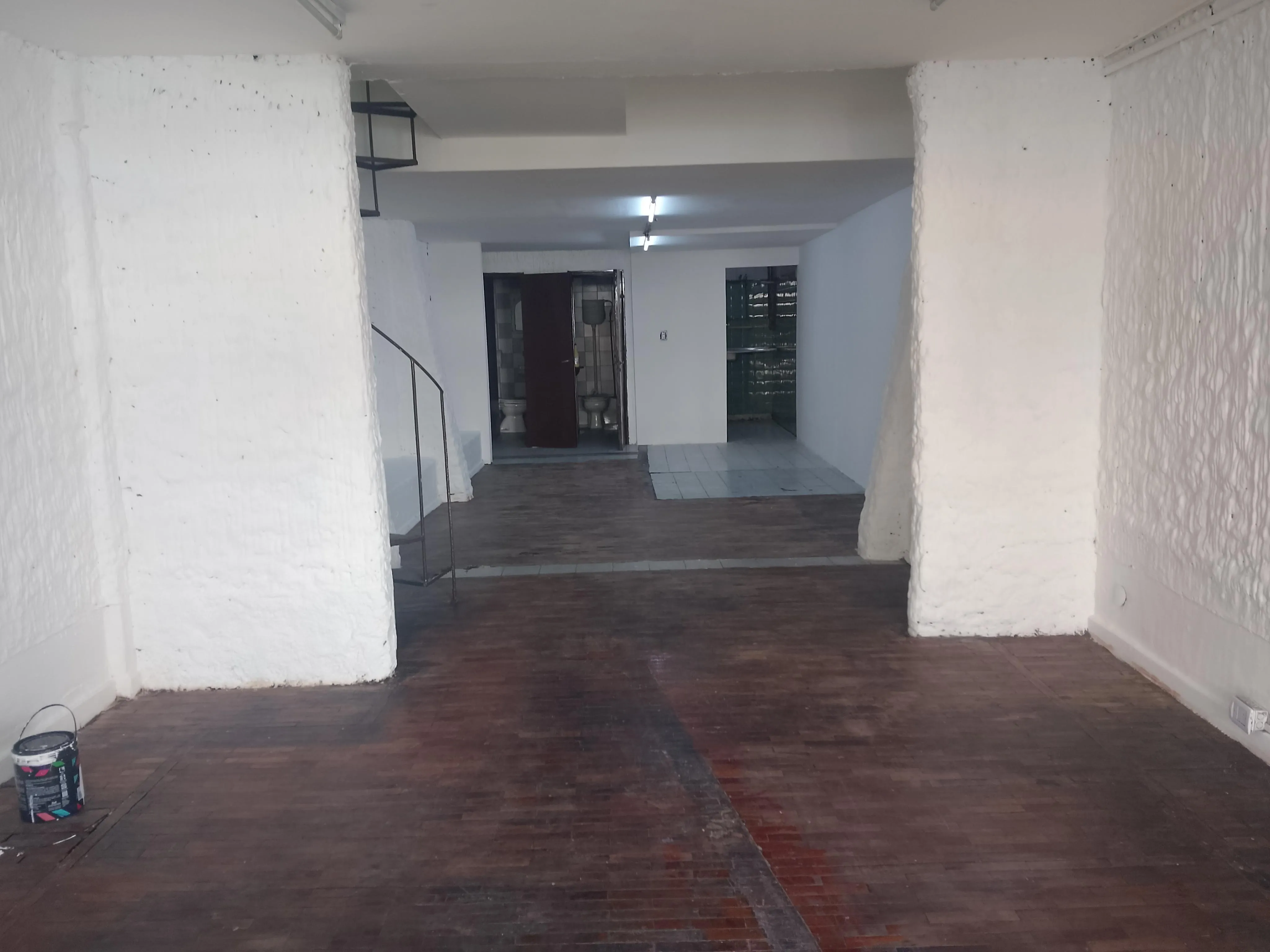 LOCAL EN ALQUILER ZONA CENTRO 27 DE ABRIL 300 APTO GASTRONOMICO