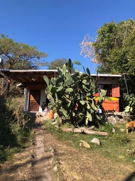 Dos Propiedades en un Terreno - Unquillo Cordoba - en Venta