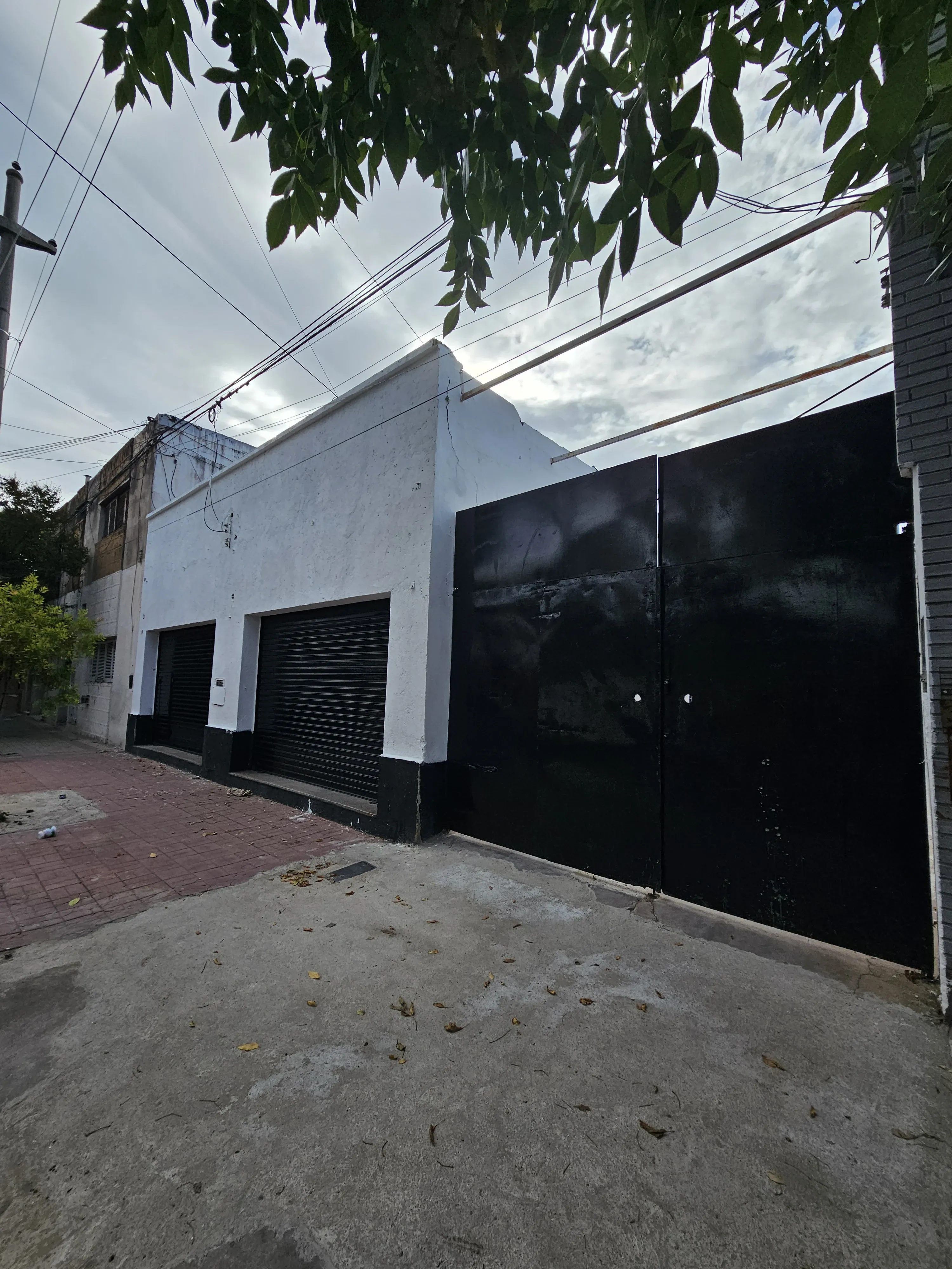 IMPORTANTE PROPIEDAD COMERCIAL / DESARROLLISTA EN BARRIO PUEYRREDÓN