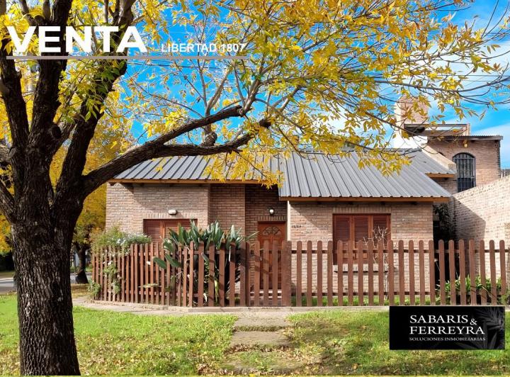 Casa · 152m² · 4 Ambientes · 1 Cochera