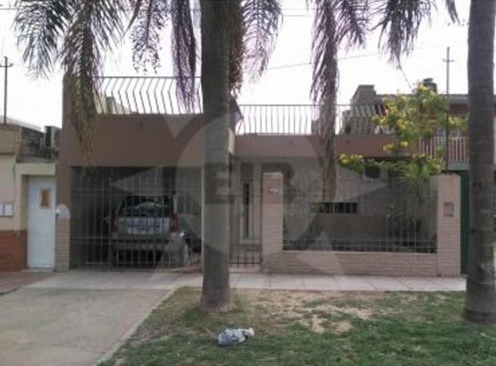 Casa · 96m² · 3 Ambientes · 1 Cochera