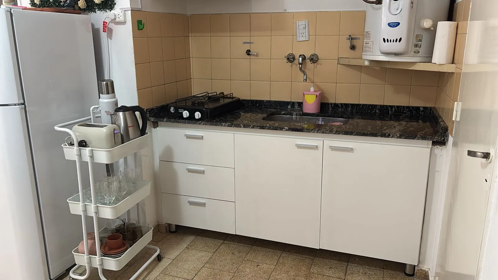 A 50 MTS DE AVDA VALPARAISO, PROX AL JOCKEY, LINDO MONOAMBIENTE, BAJAS EXPENSAS