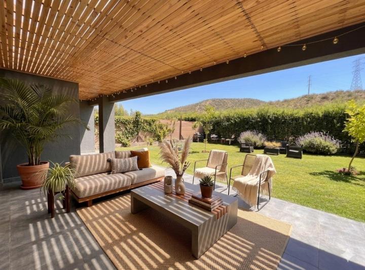 Casa · 307m² · 5 Ambientes · 2 Cocheras