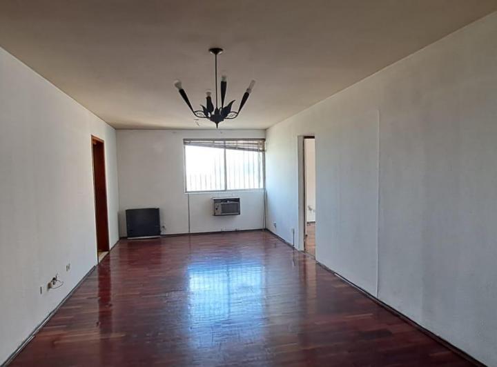 Departamento · 100m² · 4 Dormitorios