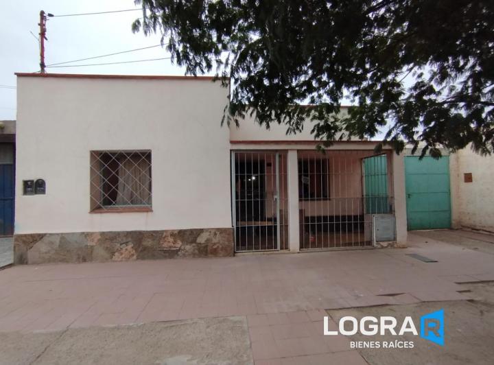 Casa · 140m² · 1 Ambiente · 1 Cochera