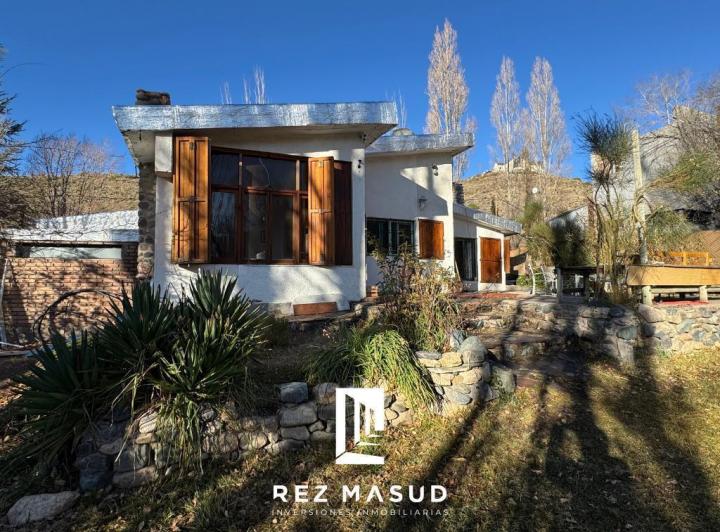 Casa · 153m² · 5 Ambientes