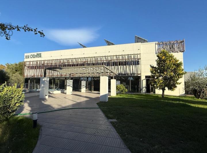 Campo · 1540m² · 8 Ambientes