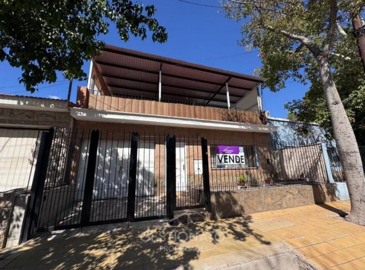 Casa · 125m² · 3 Ambientes · 1 Cochera