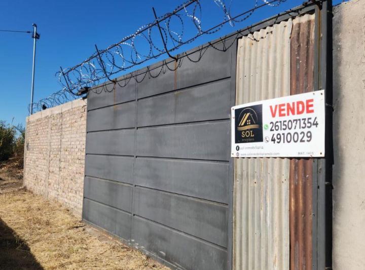 Terreno · 409m²