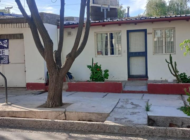 Casa · 130m² · 5 Ambientes · 1 Cochera