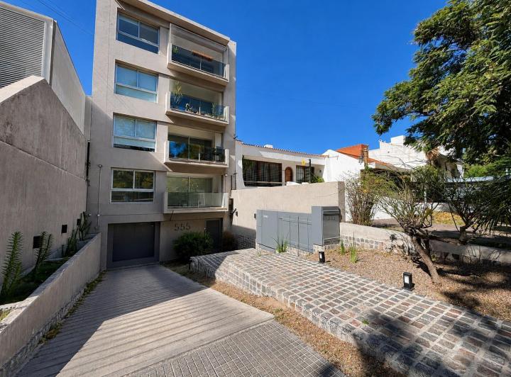 Departamento · 102m² · 3 Ambientes · 1 Cochera