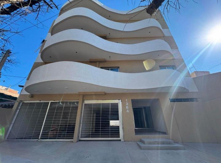 Departamento · 42m² · 2 Ambientes · 1 Cochera
