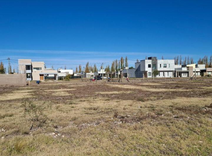 Terreno · 444m²