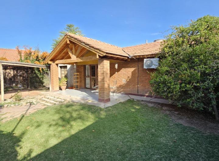 Casa · 138m² · 4 Ambientes · 1 Cochera