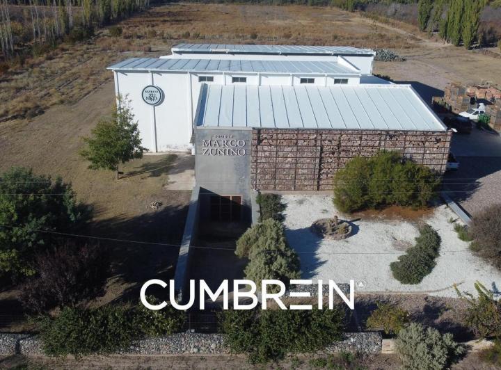 Campo · 1295m²