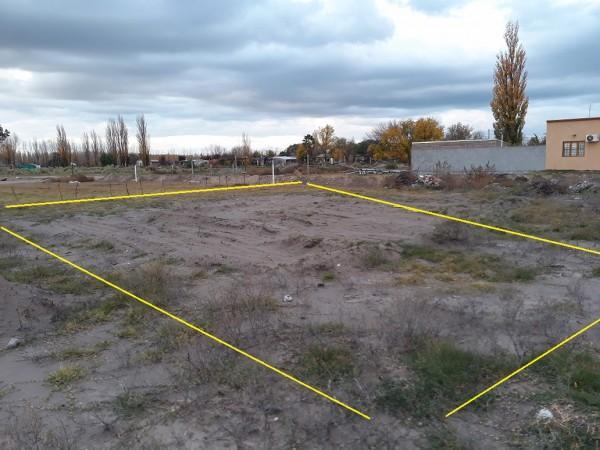 Terreno · 212m²