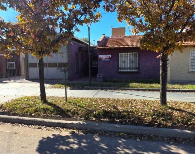 Casa · 144m² · 3 Ambientes · 1 Cochera