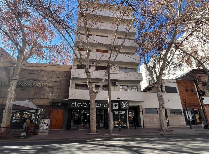 Local comercial · 220m² · 5 Ambientes