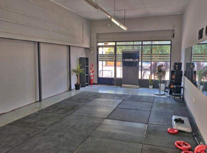 Local comercial · 173m² · 4 Ambientes