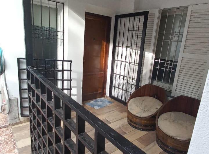 Casa · 200m² · 7 Ambientes · 2 Cocheras