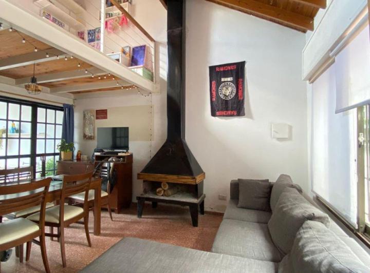 Casa · 120m² · 5 Ambientes · 2 Cocheras