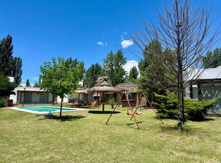Casa · 262m² · 14 Ambientes · 10 Cocheras