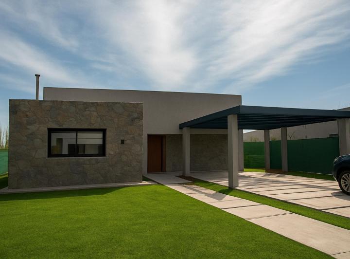 Casa · 175m² · 4 Ambientes · 2 Cocheras