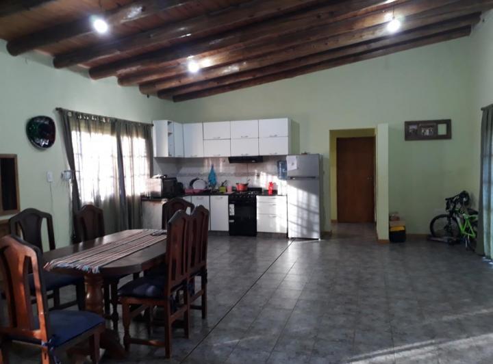 Casa · 231m² · 3 Ambientes