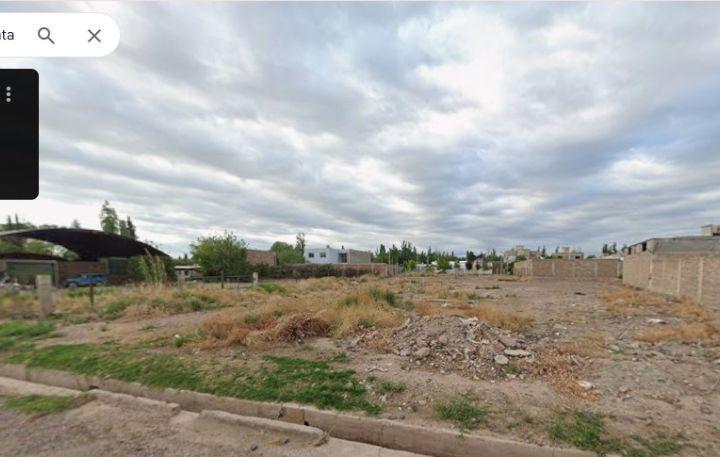 Terreno · 1615m²