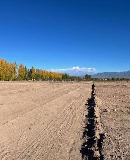 Terreno · 400m²