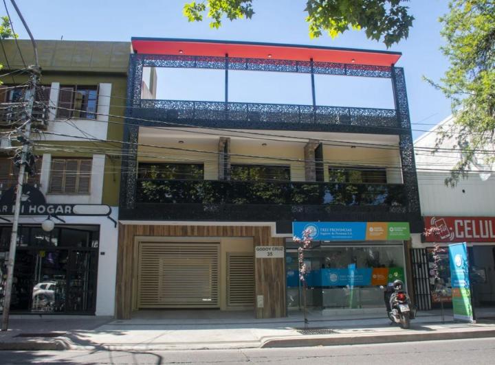 Edificio · 468m² · 1 Ambiente · 5 Cocheras