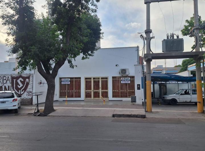 Local comercial · 191m²