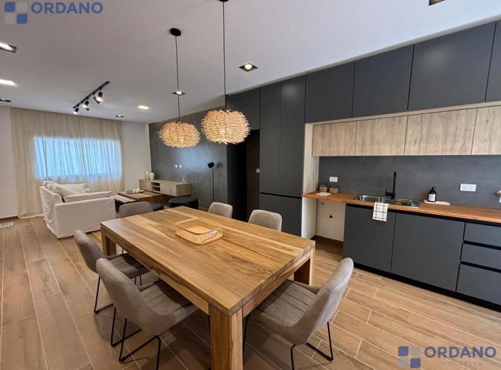 Departamento · 92m² · 5 Ambientes · 1 Cochera