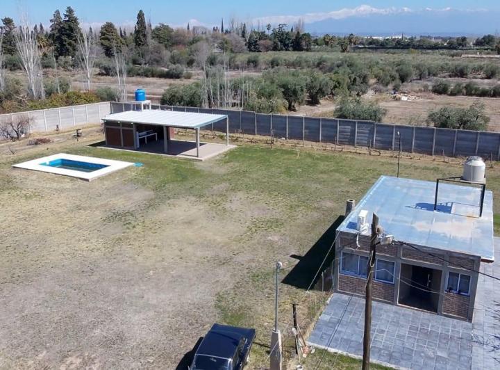 Casa · 65m² · 2 Ambientes · 1 Cochera