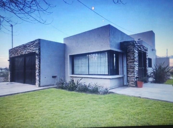 Casa · 115m² · 5 Ambientes