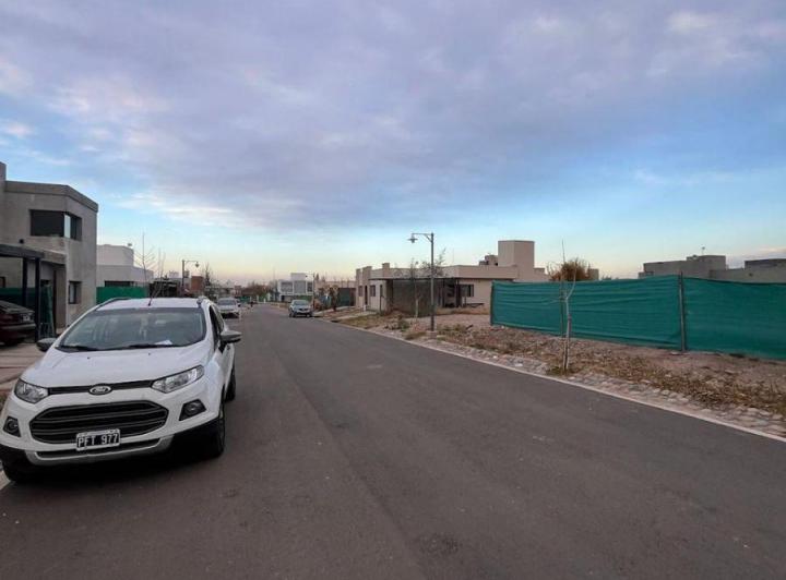 Terreno · 486m²