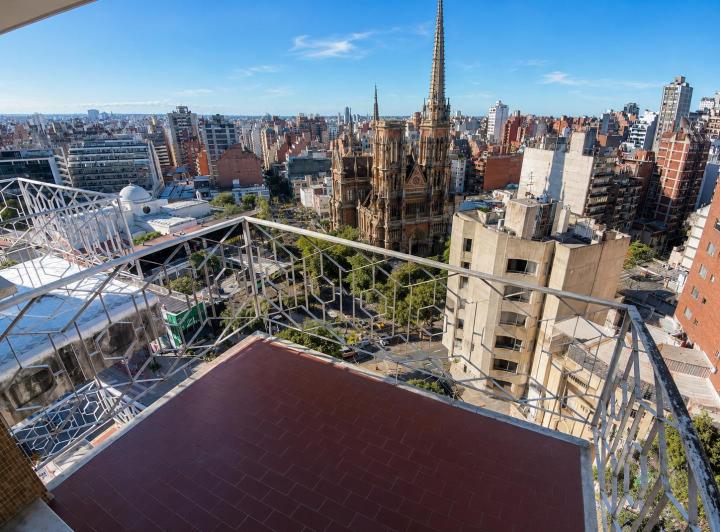Departamento · 172m² · 3 Dormitorios · 1 Cochera