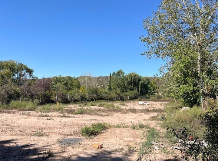Terreno · 1605m²