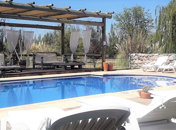 Hotel · 480m²