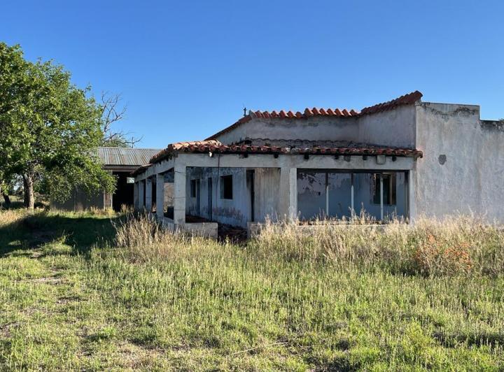Casa · 100000ha · 4 Ambientes