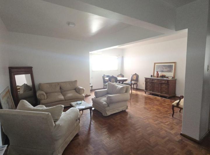 Departamento · 88m² · 4 Ambientes · 1 Cochera