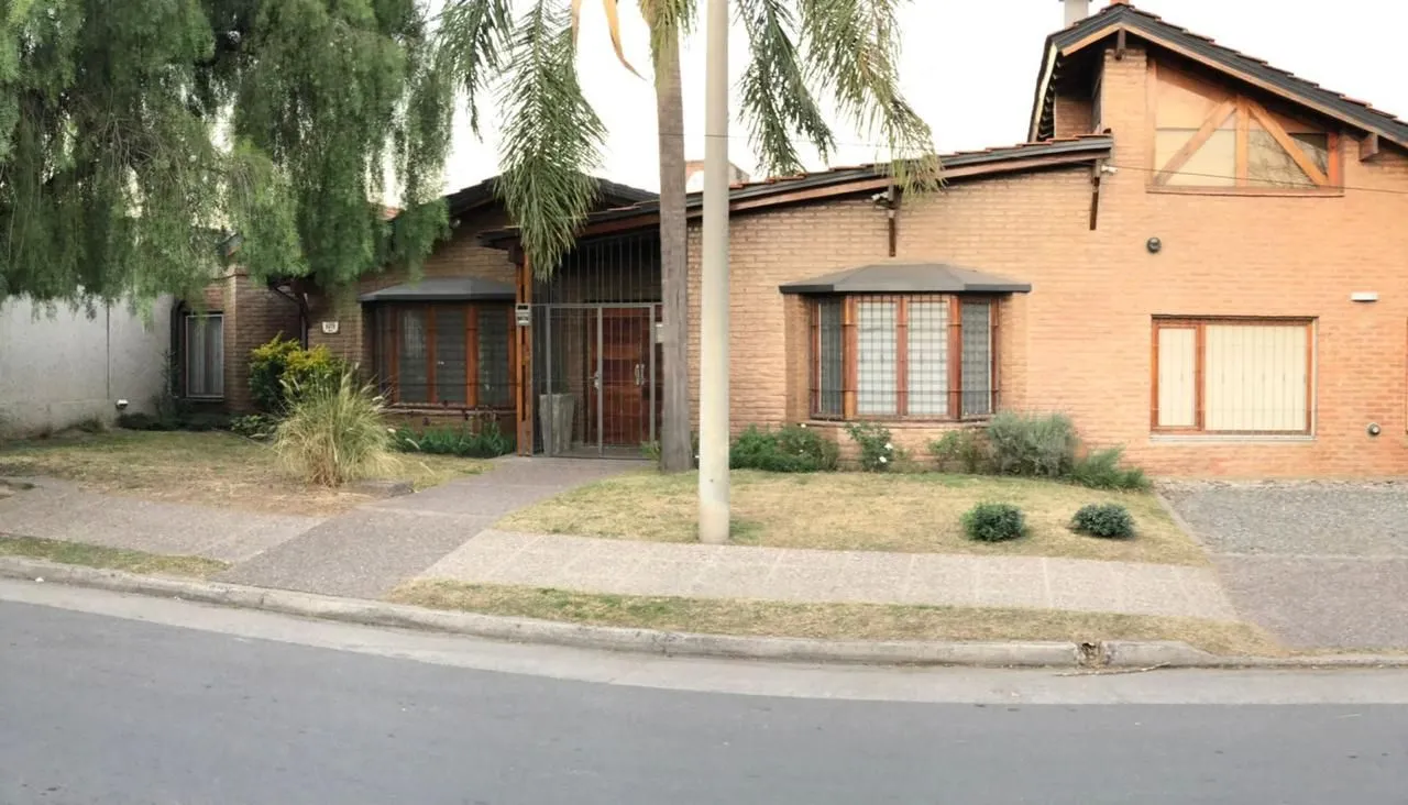CASA EN VENTA - Villa Belgrano