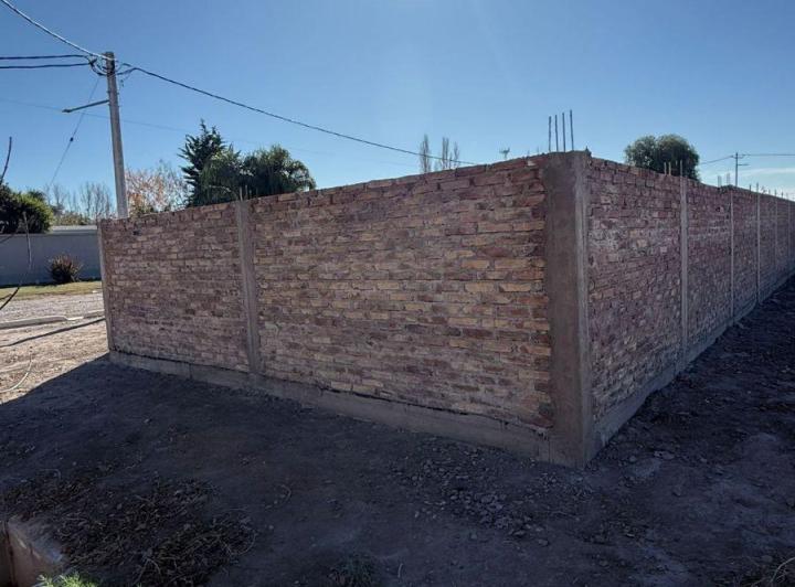 Terreno · 400m²