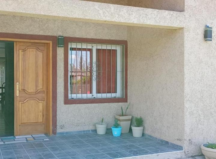 Casa · 361m² · 5 Ambientes · 3 Cocheras