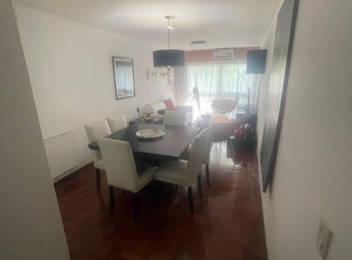 Departamento · 82m² · 7 Ambientes · 1 Cochera