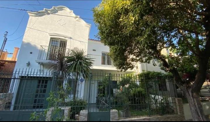 Casa · 192m² · 9 Ambientes · 1 Cochera