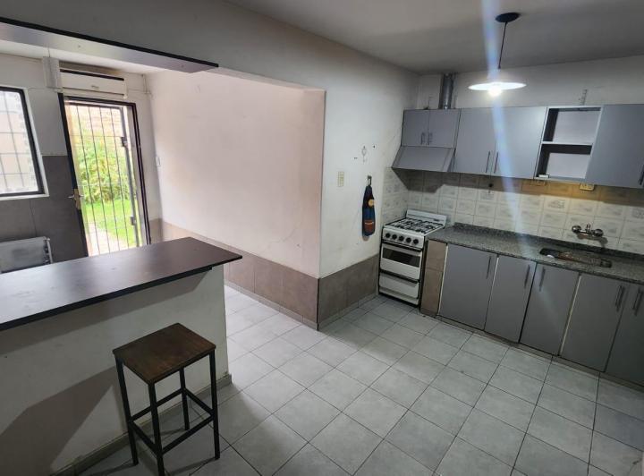 Casa · 132m² · 7 Ambientes · 1 Cochera