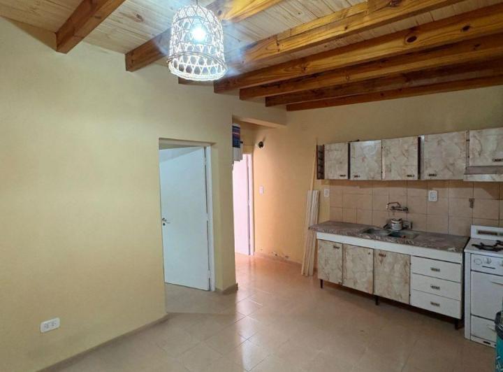 Casa · 146m² · 5 Ambientes · 4 Cocheras