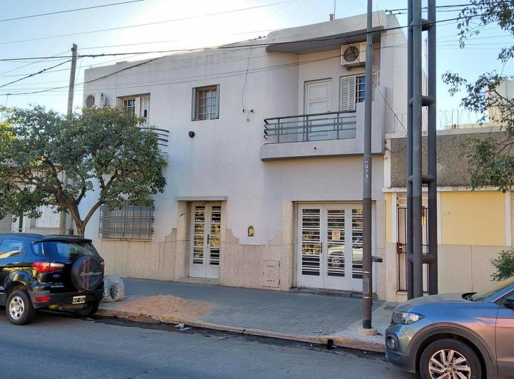 Casa · 156m² · 6 Ambientes · 1 Cochera